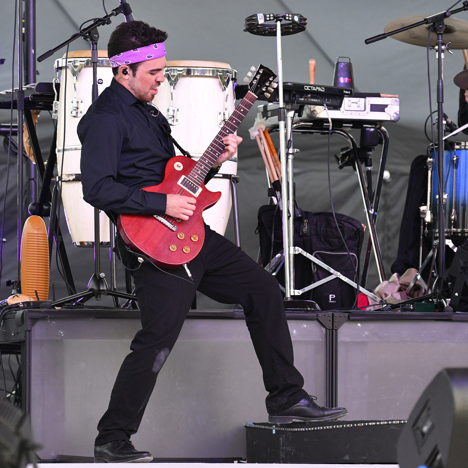 (c) Richard F Wintle