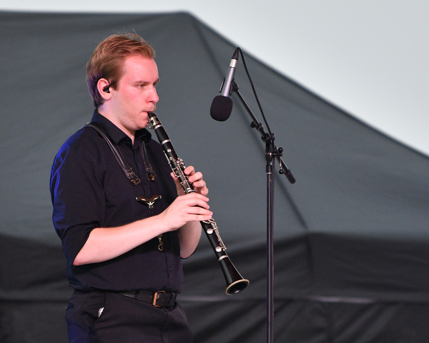 (c) Richard F Wintle