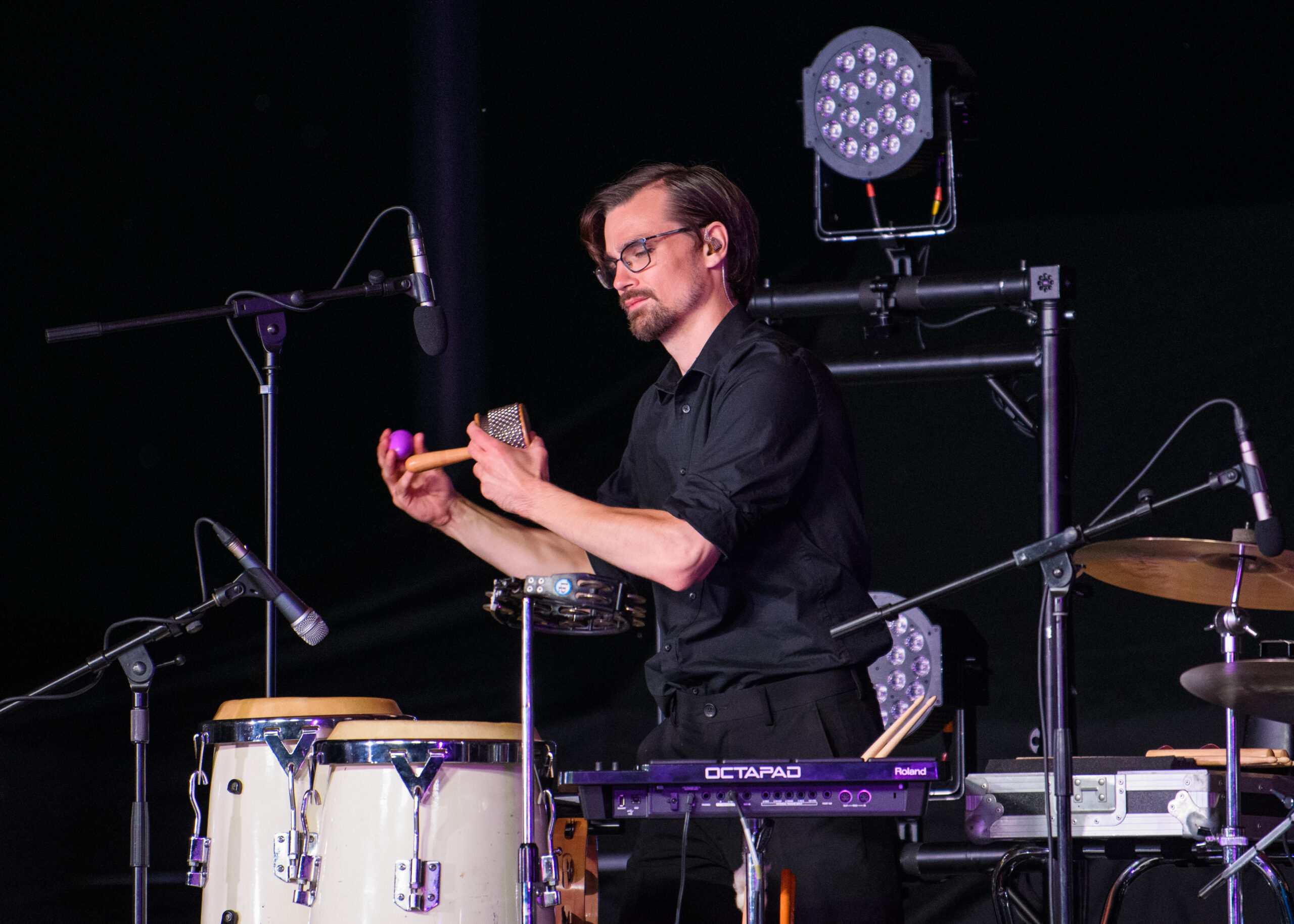 (c) Richard F Wintle