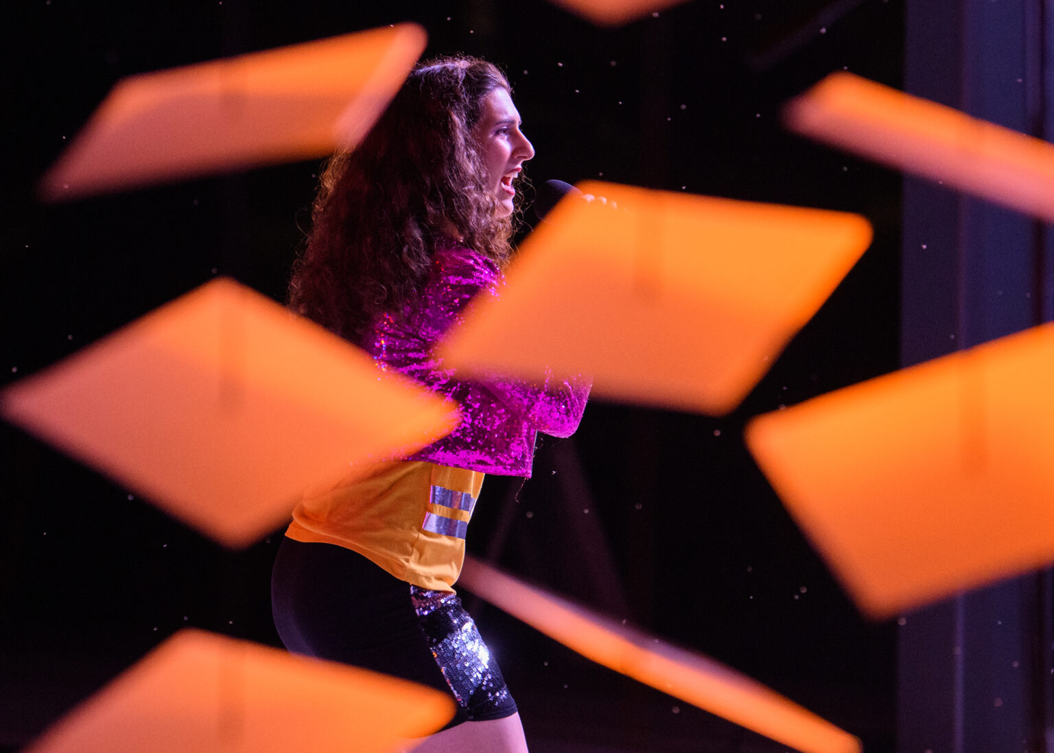 (c) Richard F Wintle