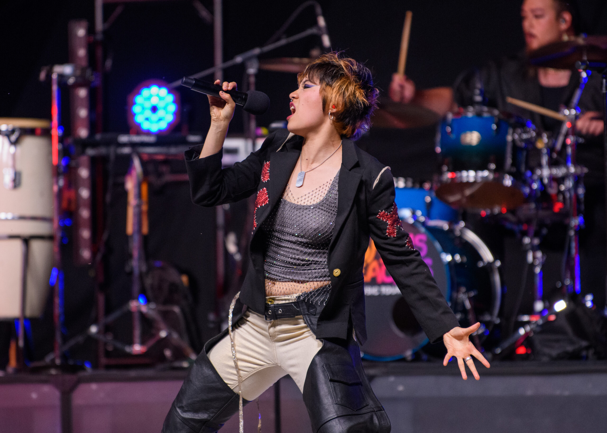 (c) Richard F Wintle