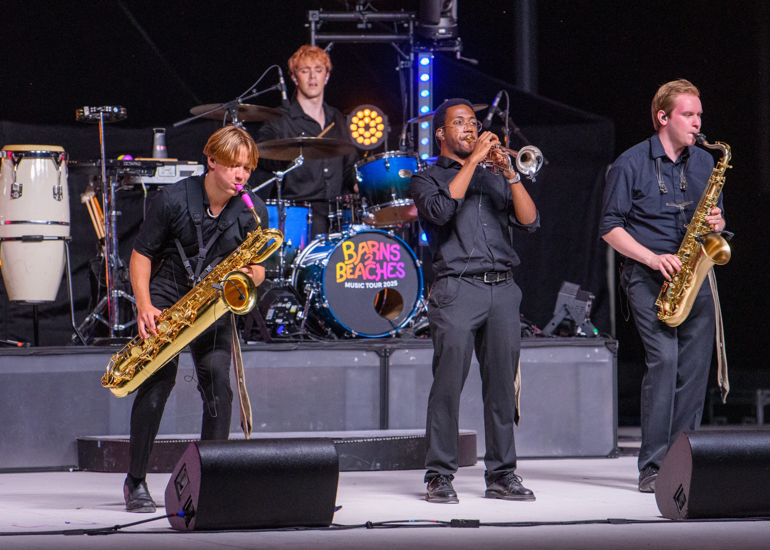 (c) Richard F Wintle