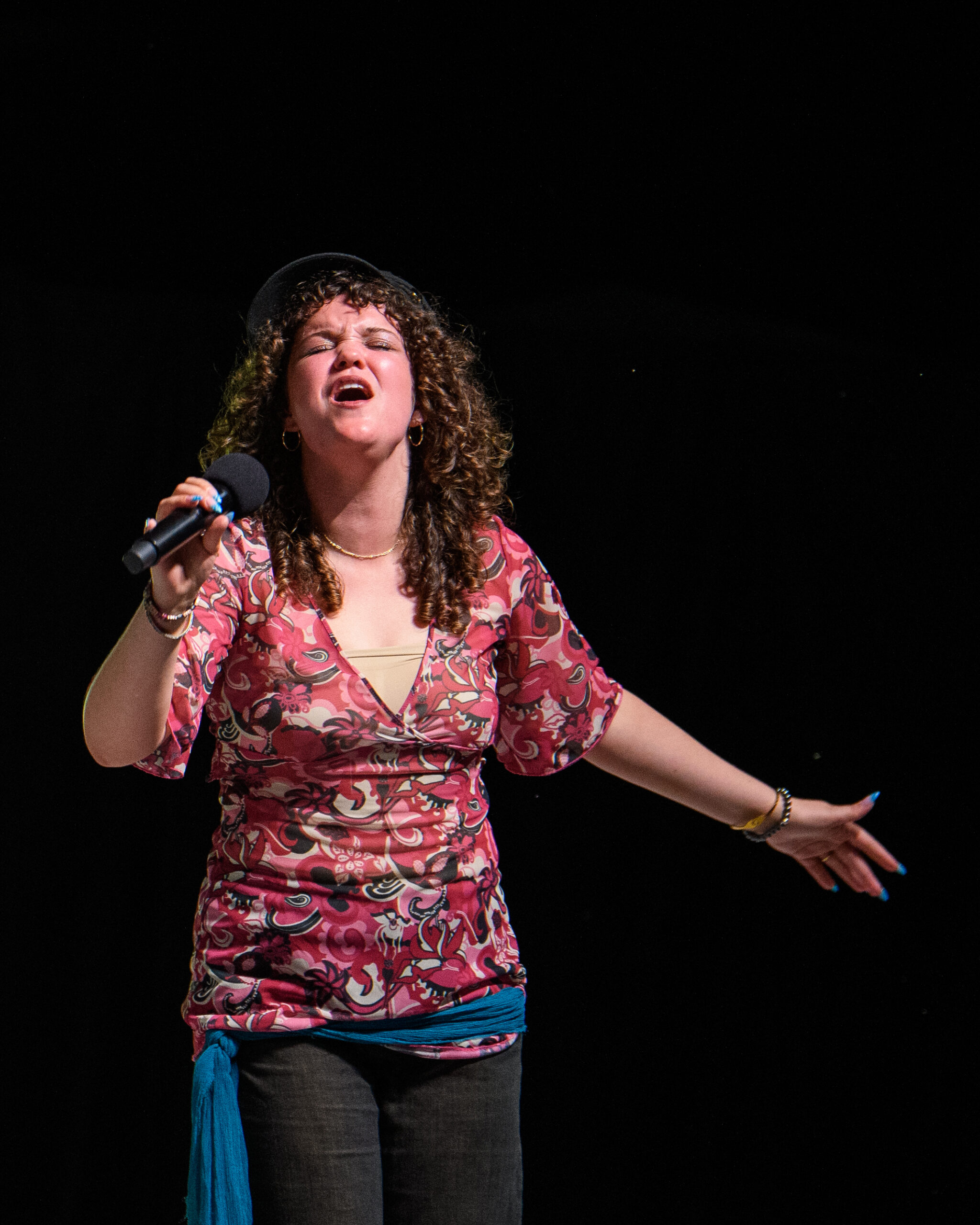 (c) Richard F Wintle